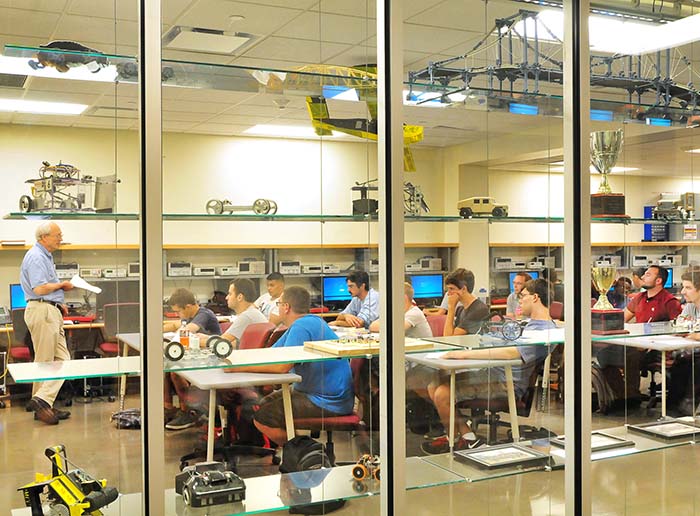 Engineering classroom at MCC